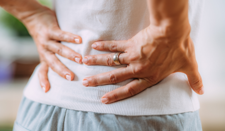 Rwa kulszowa – przyczyny, objawy, leczenie